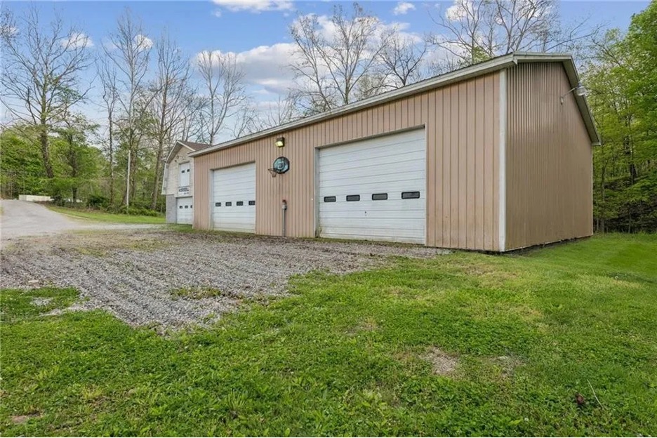 114 Jefferson Drive - 2